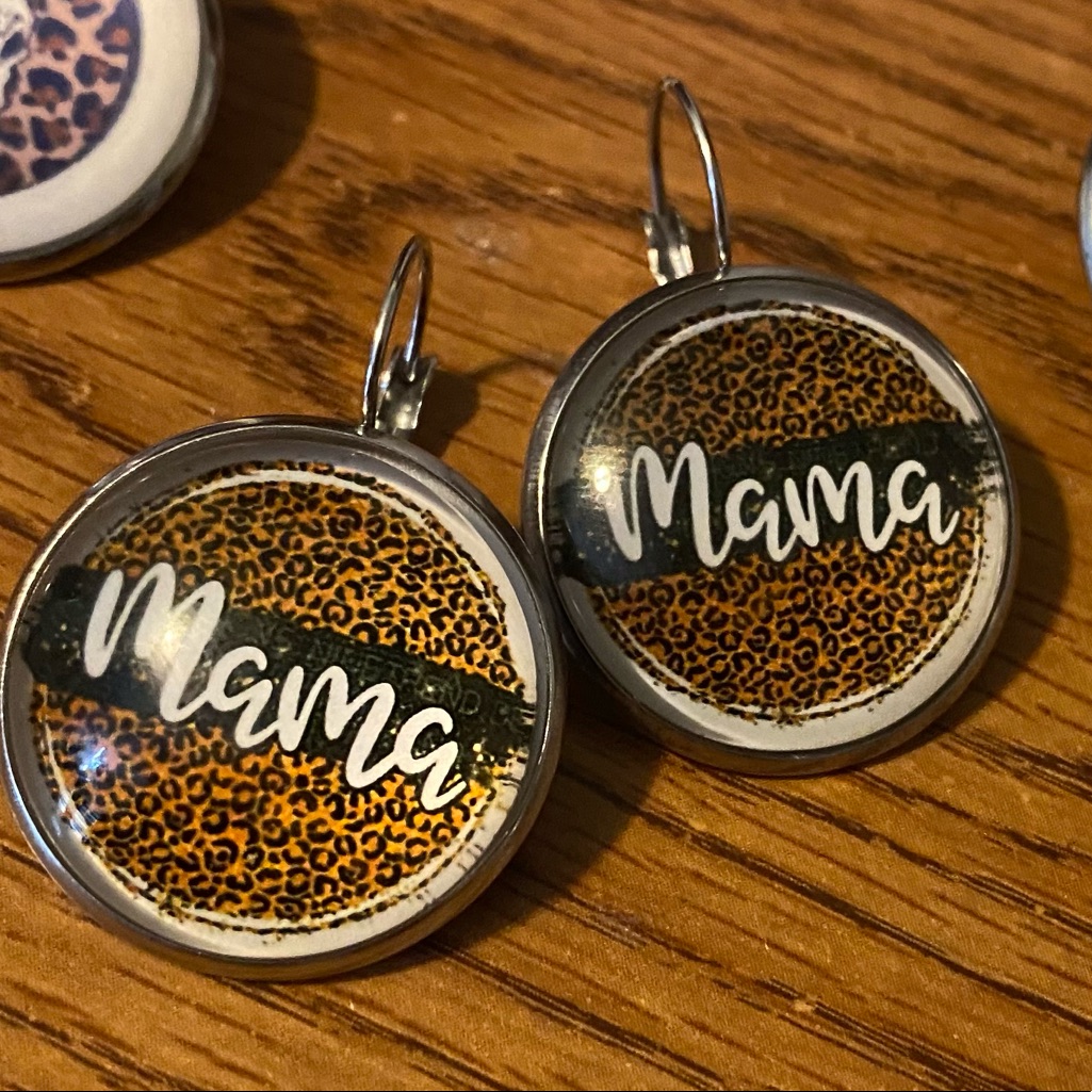 Earrings Hooks Style May Vary Earrings Hooks Style May Vary